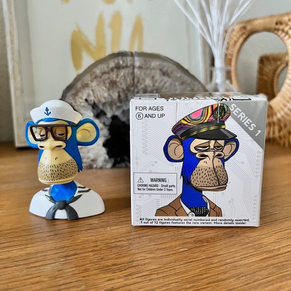 NFTy FIGs 3 Inch Bored Ape Collectible Figure - Series 1 - Picture 1 of 6